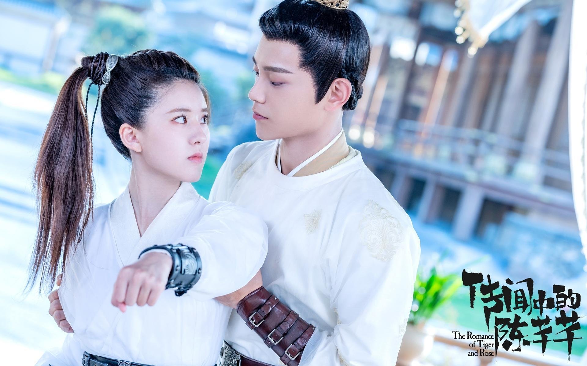 森林狼训练日球迷提前排队争睹球星风采，森林狼球员